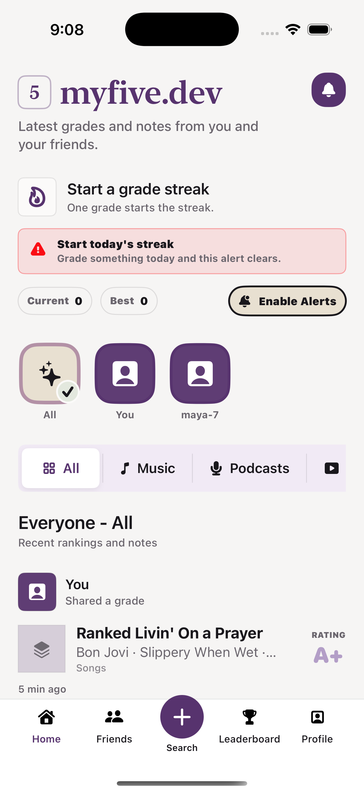 MyFive Home showing a grade streak and recent grades from friends